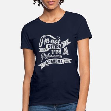 Shop Grandma T-Shirts online | Spreadshirt